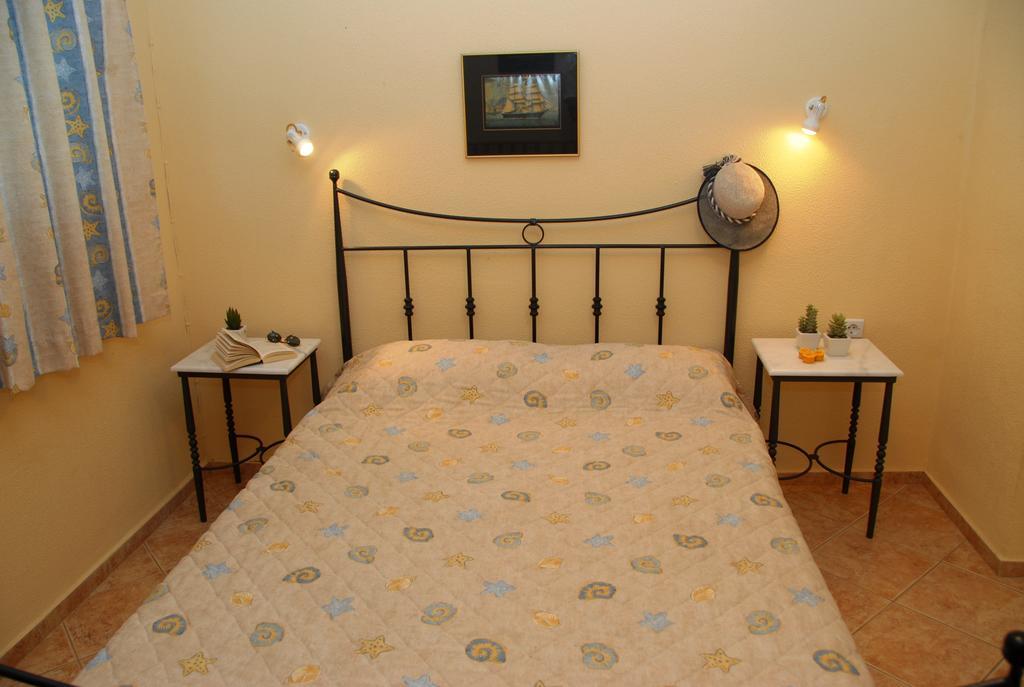 Zorbas Apartments Βολισσός Δωμάτιο φωτογραφία